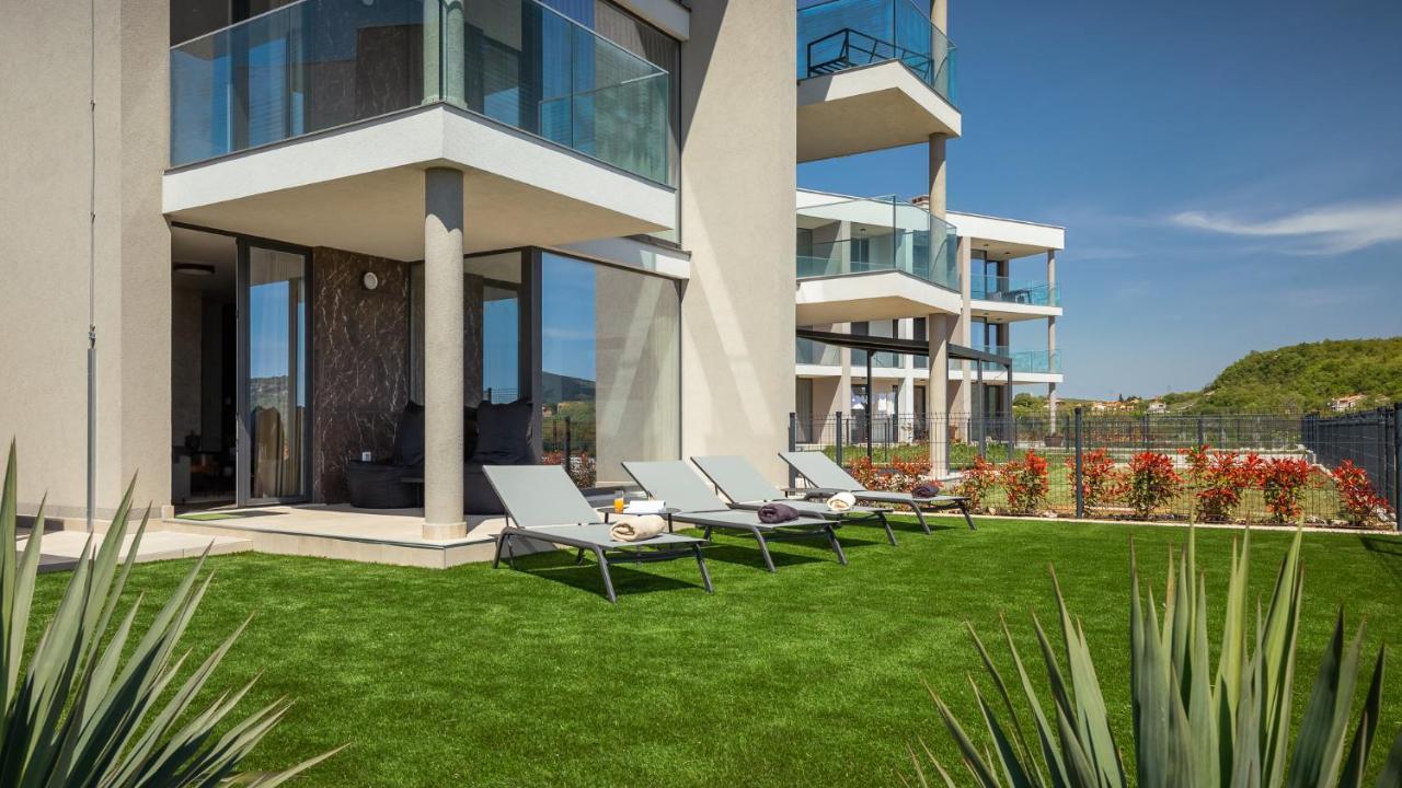 Royal Hilltop Residence Labin  Exterior photo